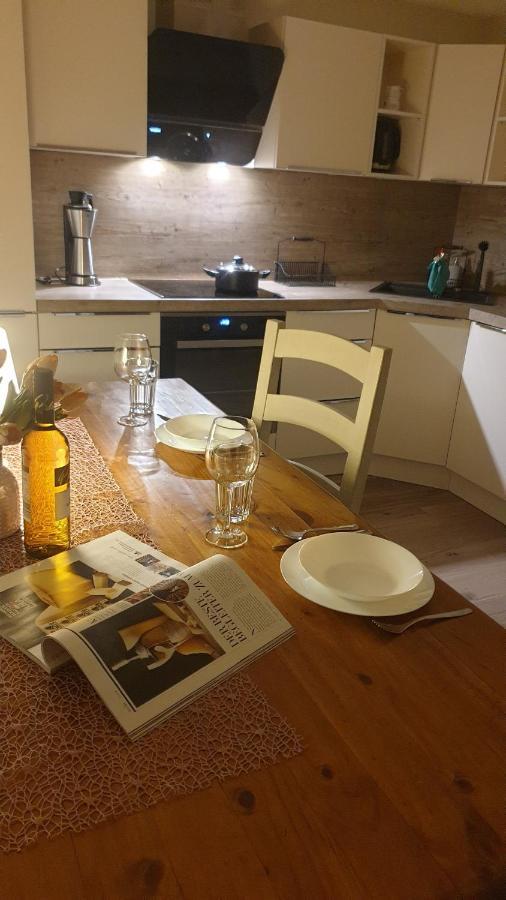 Boardingappartement Windeckblick, Ruhige, Zentrale Lage Mit Grossem Suedbalkon Бюхль Экстерьер фото