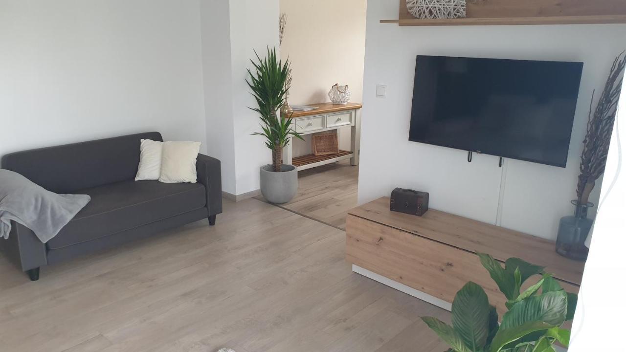 Boardingappartement Windeckblick, Ruhige, Zentrale Lage Mit Grossem Suedbalkon Бюхль Экстерьер фото
