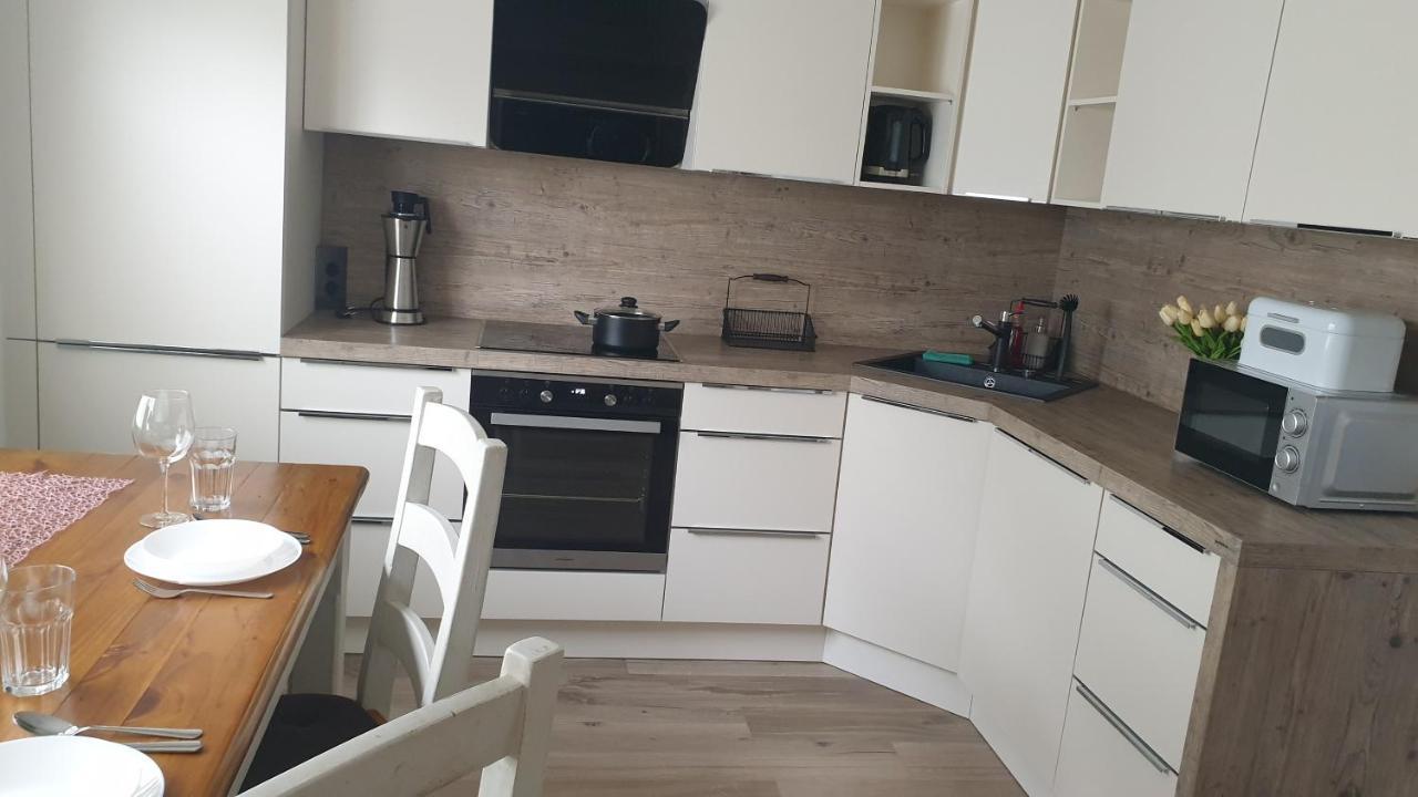 Boardingappartement Windeckblick, Ruhige, Zentrale Lage Mit Grossem Suedbalkon Бюхль Экстерьер фото